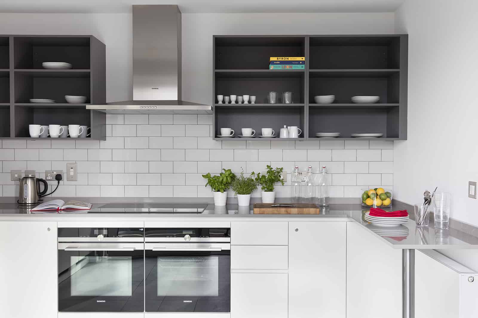 1: Raglan House, London, SE17 1FB