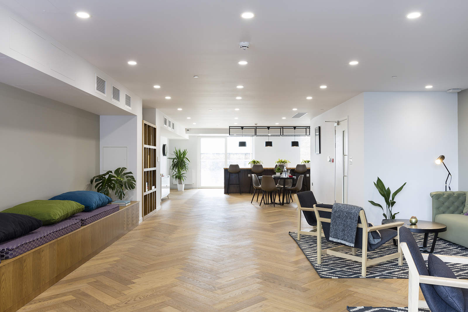 1: Raglan House, London, SE17 1FB