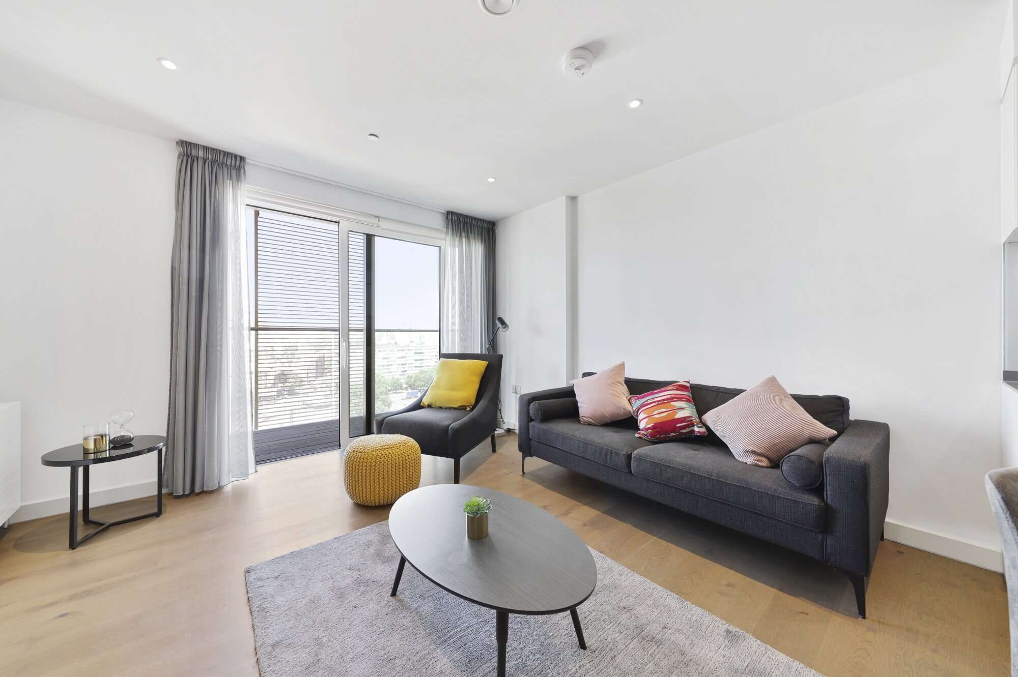 Image 1: Raglan House, London, SE1 6TJ