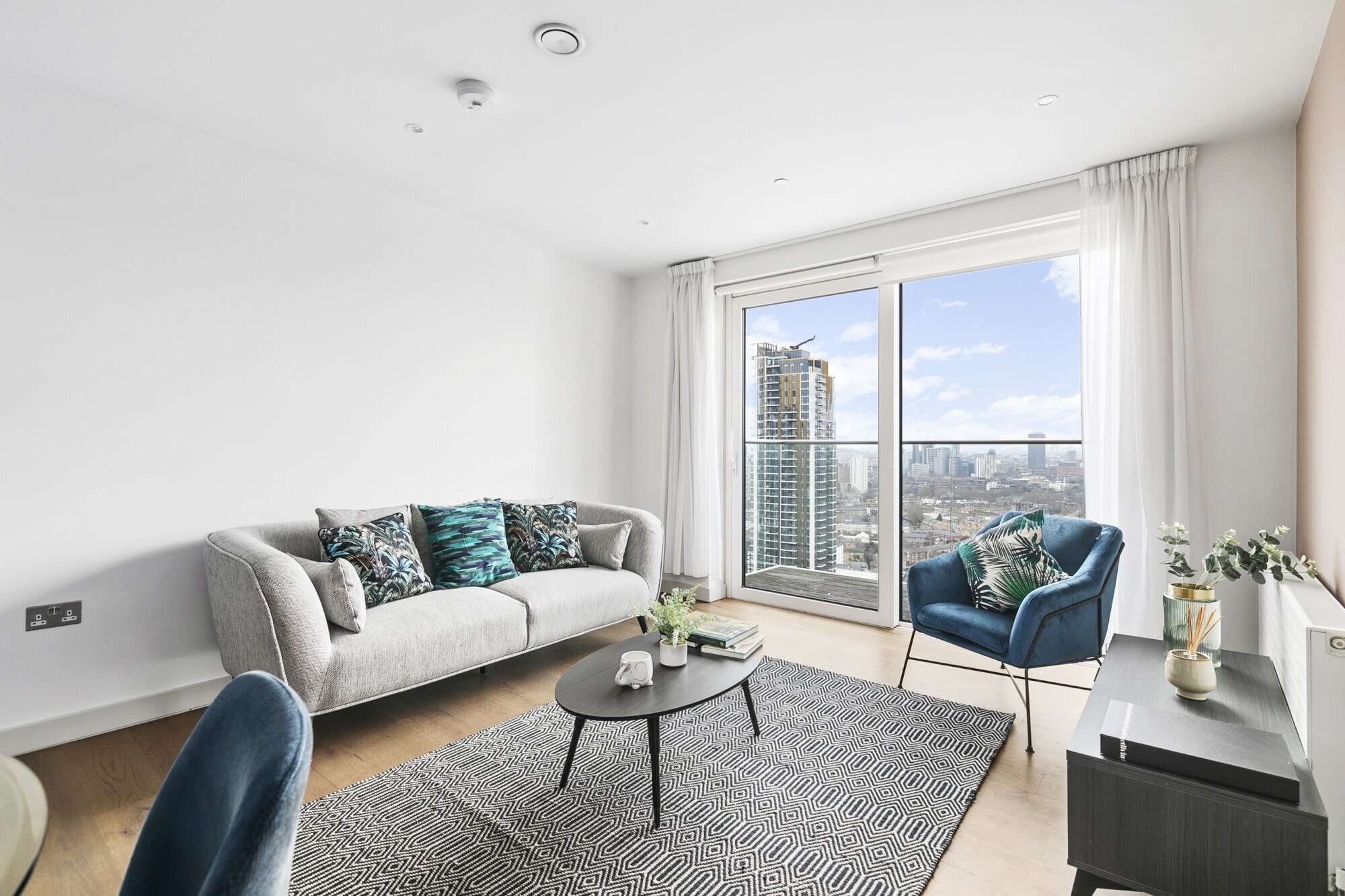 Image 7: Raglan House, London, SE1 6TJ