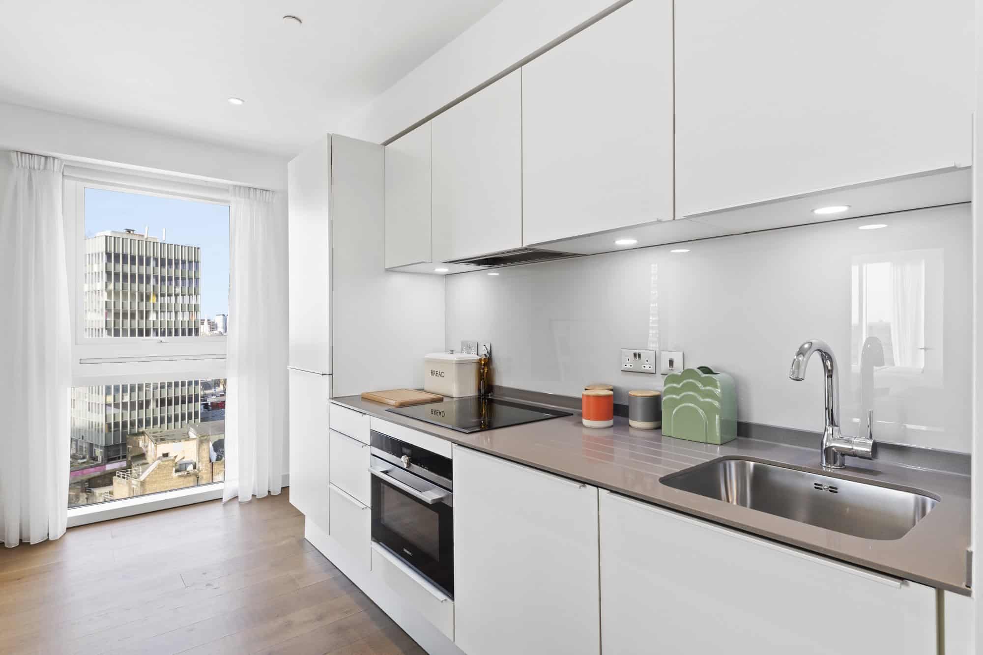1: Mawes House, London, SE17 1EQ