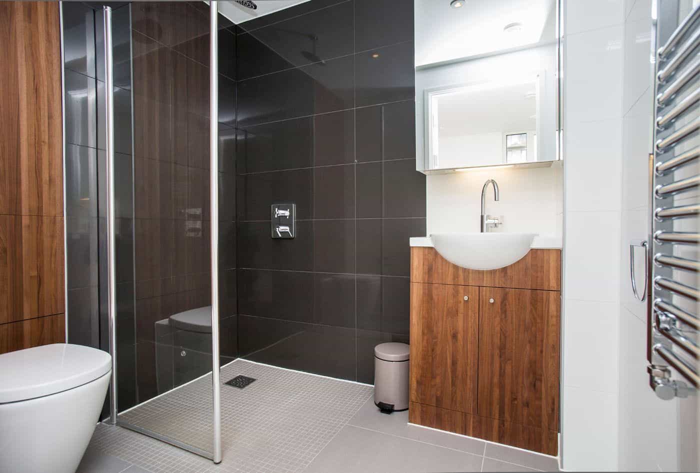 LIMA0009 En suite