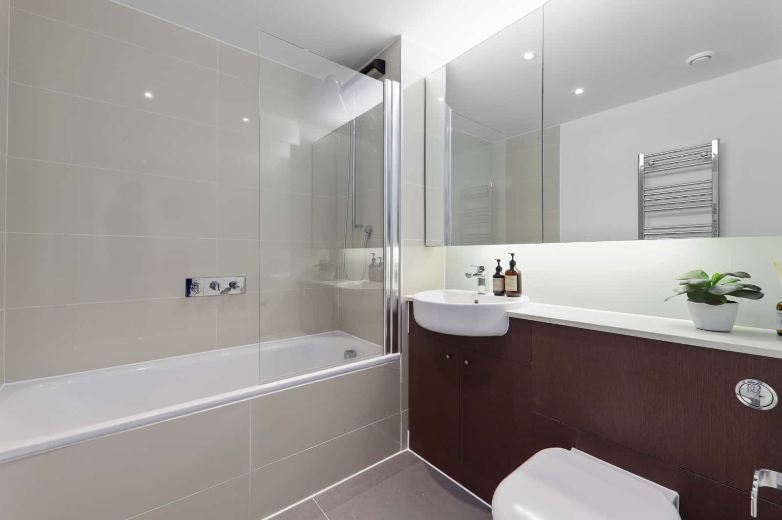 Image 2: Titan House, London, E20 1EB