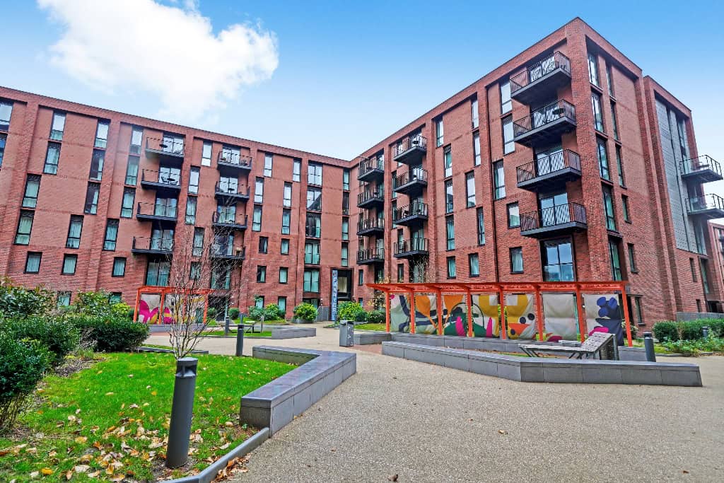 Image 6: Farrier, Manchester, M5 4UY