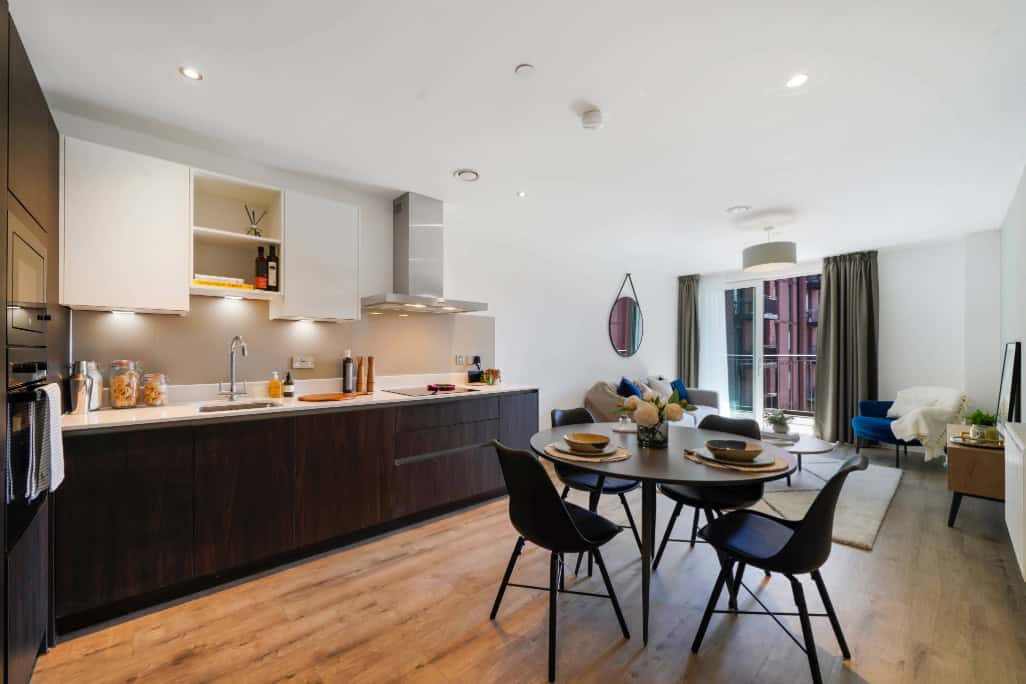 Image 2: Farrier, Manchester, M5 4UY