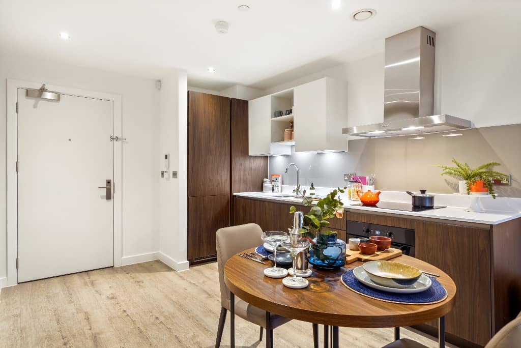 Farrier, Manchester, M5 4UY - Image 1 of 9