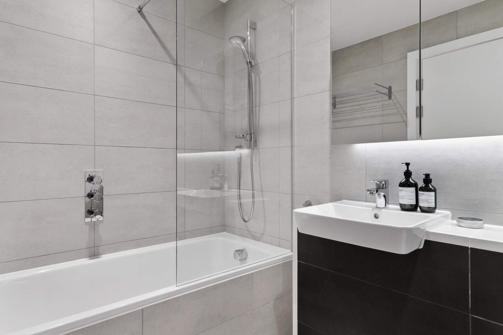 Image 6: Insignia Point, London, E20 1JH