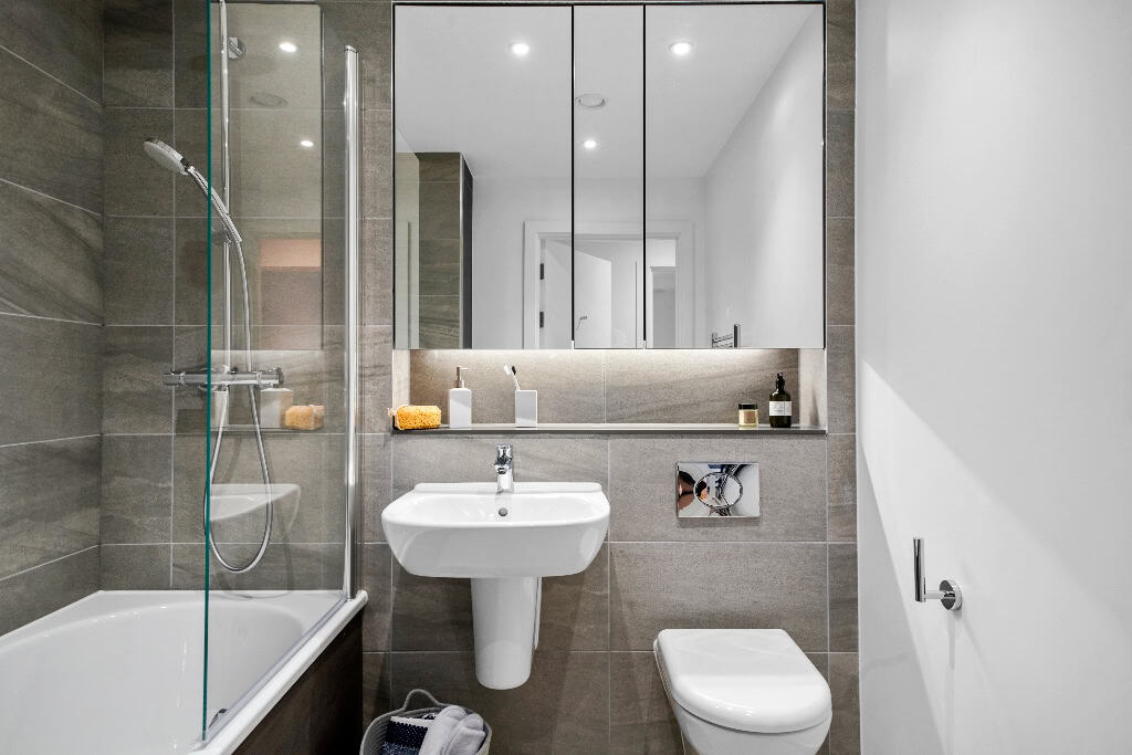 Image 5: Chalk, Manchester, M5 4RQ