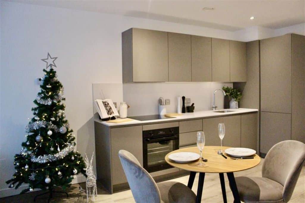 Image 4: Clay, Manchester, M5 4RE