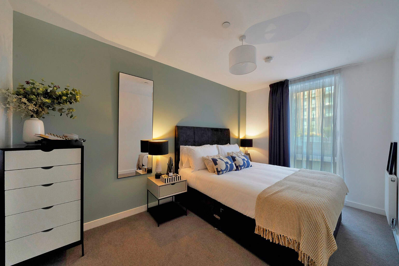 Image 3: Potters, Manchester, M5 4RG