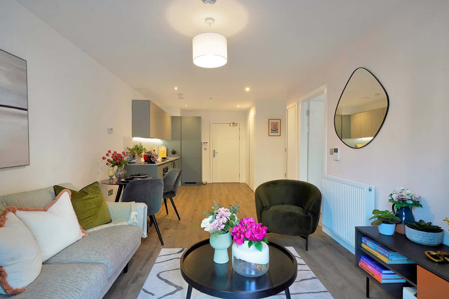 Image 4: Potters, Manchester, M5 4RG