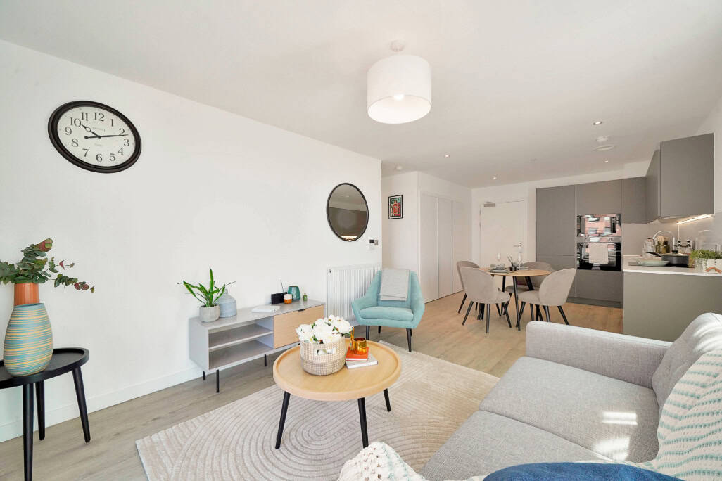 Image 2: Clay, Manchester, M5 4RE