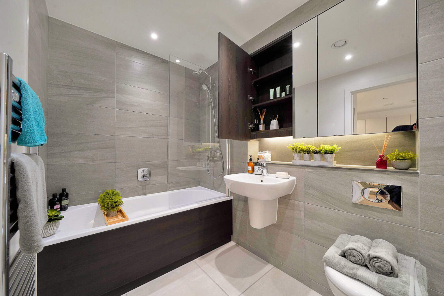 Image 4: Block G Townhouses, Manchester, M5 4RY