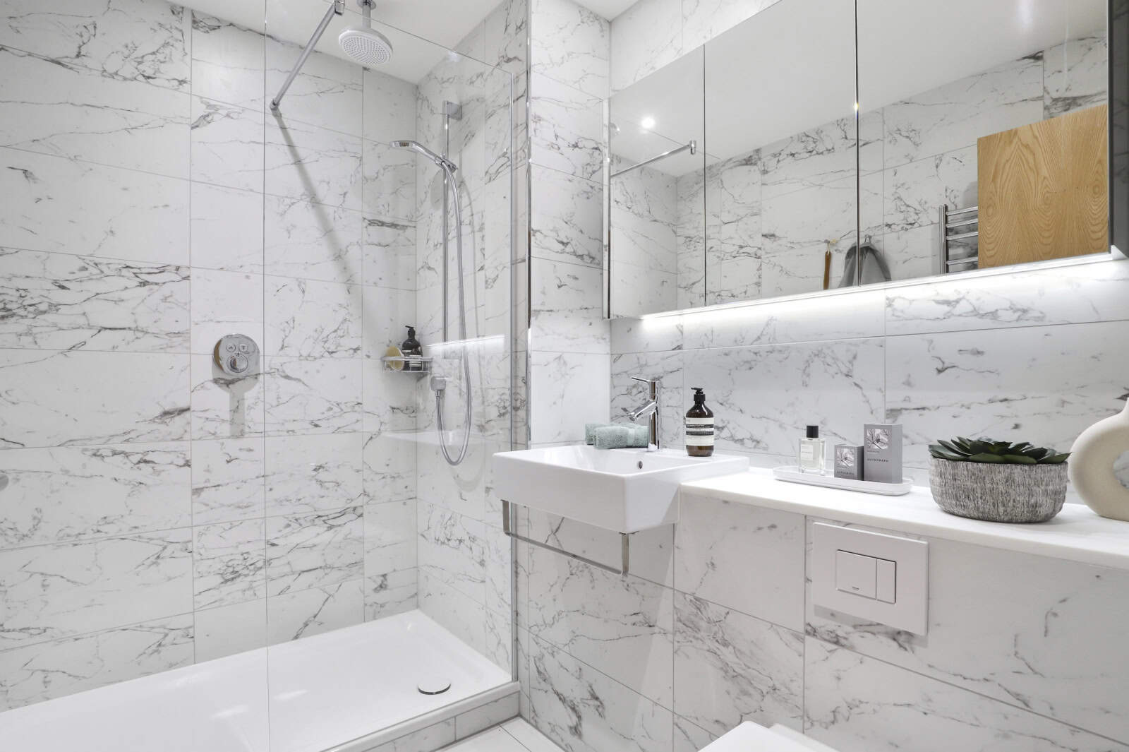 Image 8: Skylark Point, London, E20 1JT