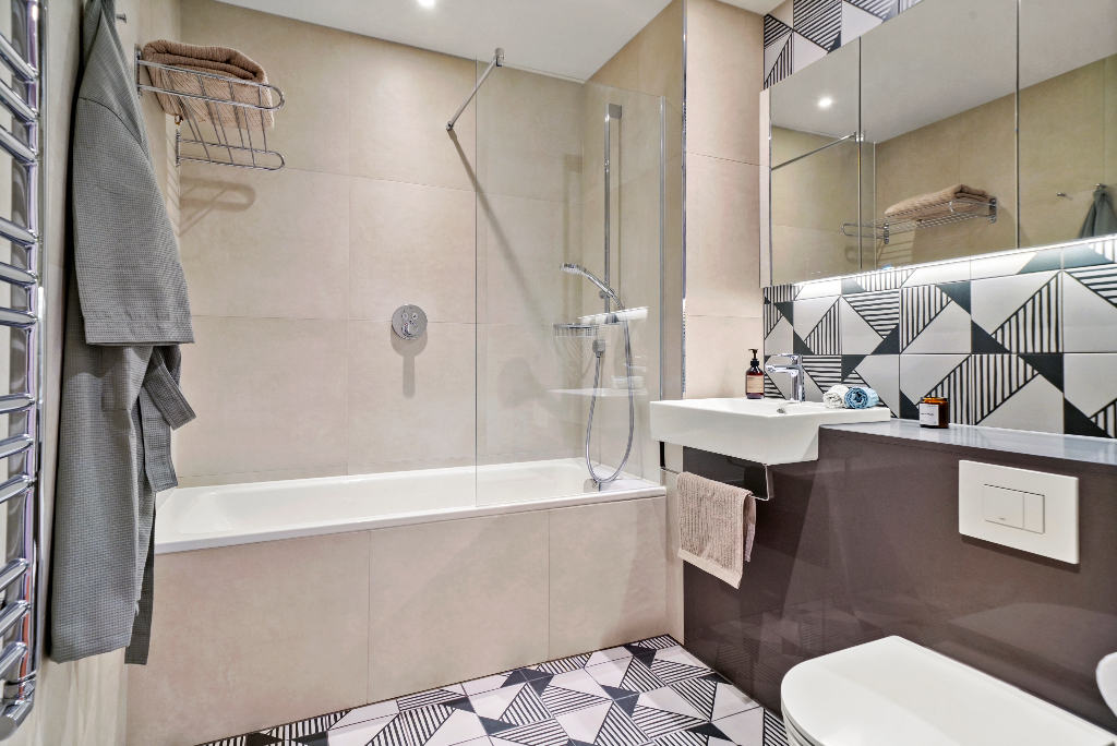 1: Skylark Point, London, E20 1JT
