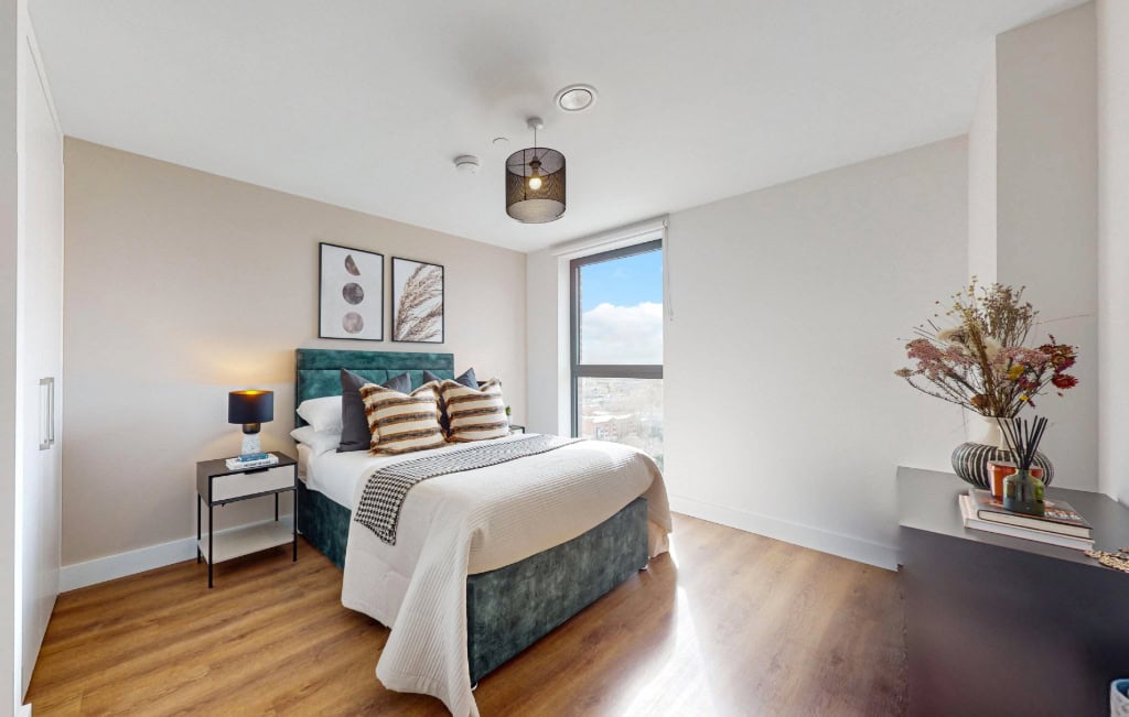 Carter House, Maidenhead, SL6 1EB - Image 1 of 14