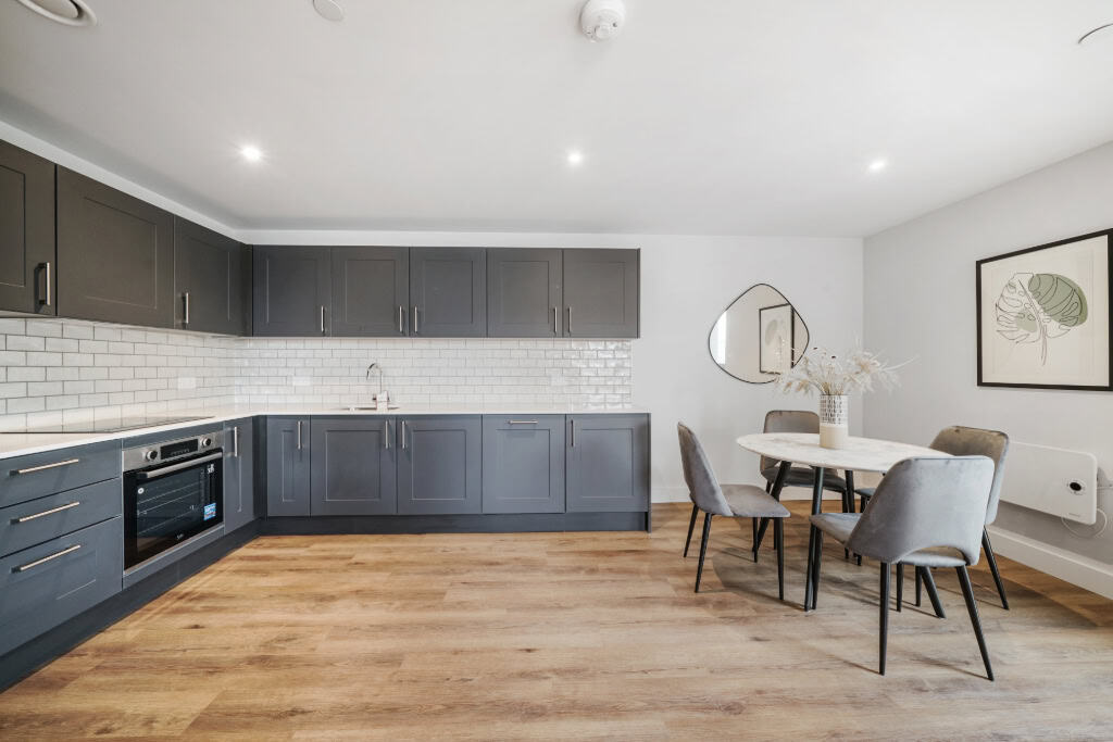 Image 4: Francis House, Maidenhead, SL6 1TY