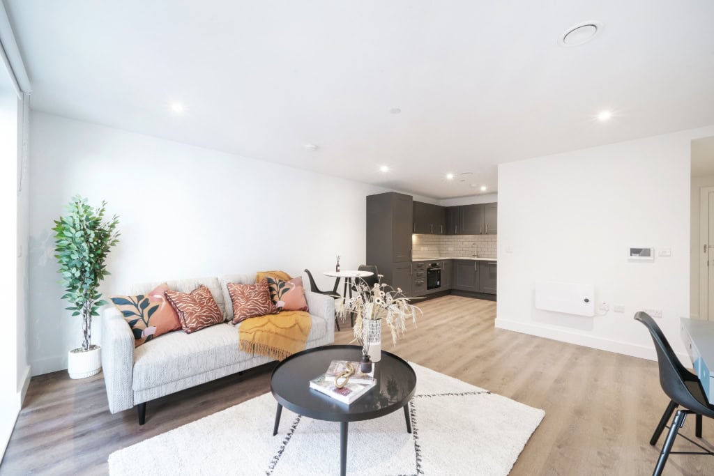 Image 1: Francis House, Maidenhead, SL6 1TY