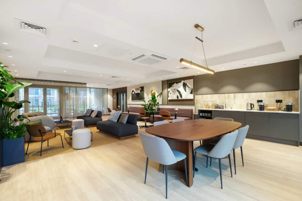 Image 14: The Oakgate, Surrey, KT22 7RZ