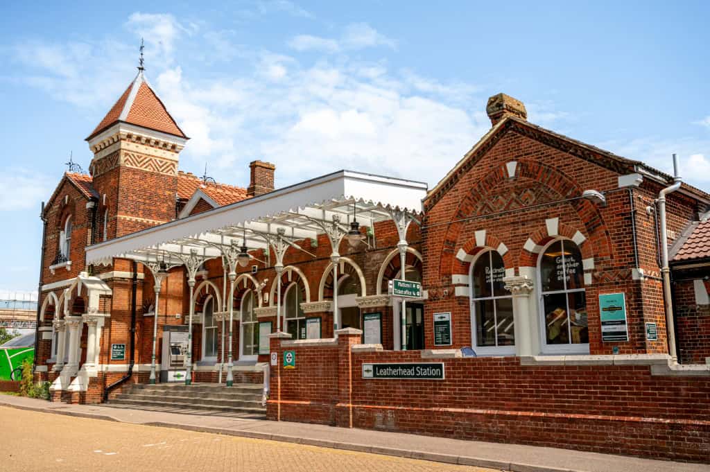 Image 8: The Oakgate, Surrey, KT22 7RZ