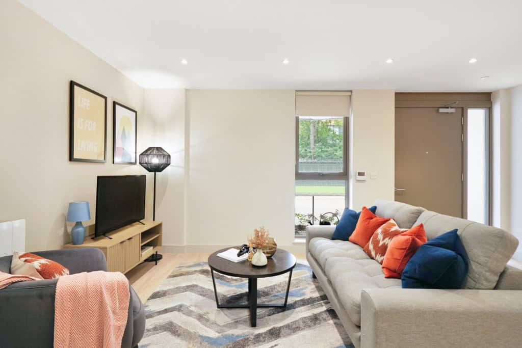 Image 15: The Oakgate, Surrey, KT22 7RZ