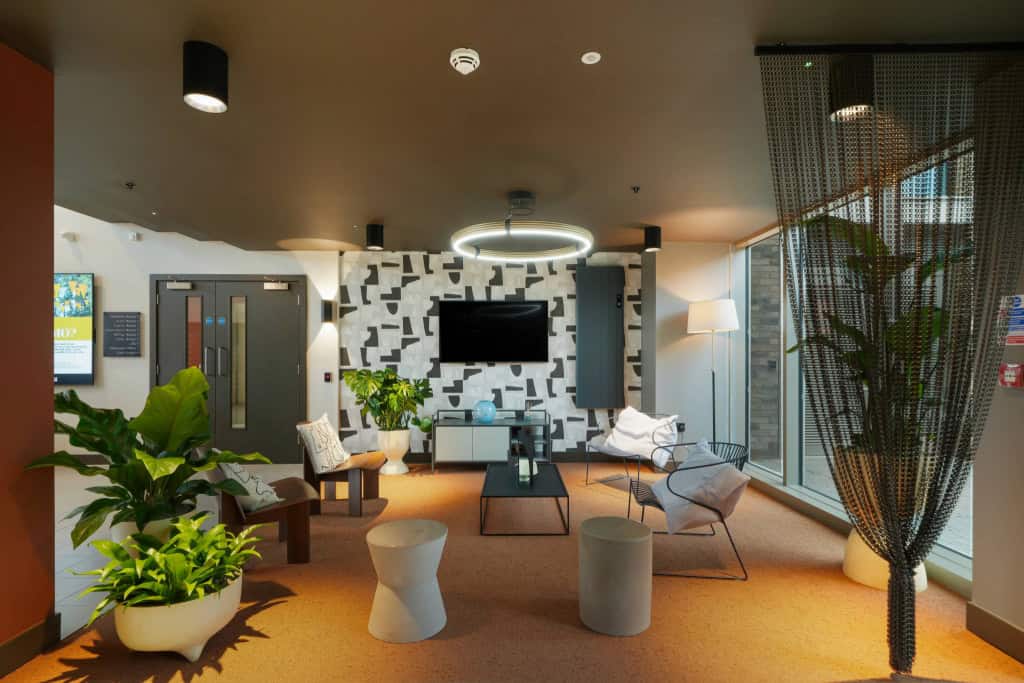 Image 14: The Oakgate, Surrey, KT22 7RZ