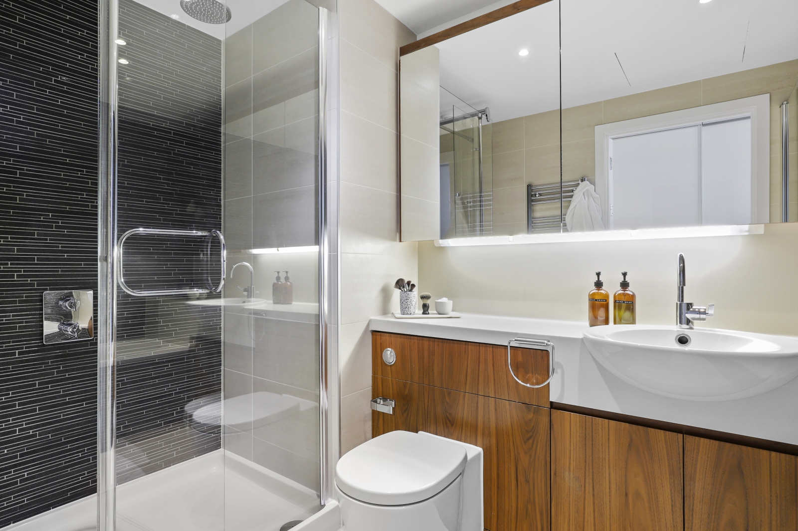 Image 14: Carina House, London, E20 1BA