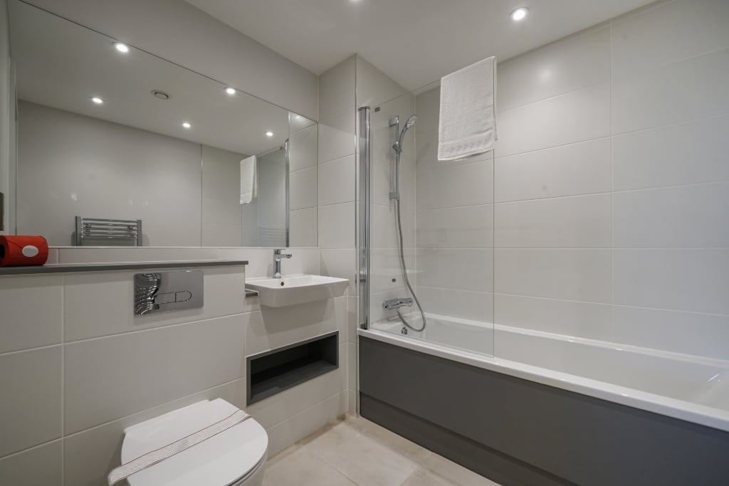 Image 8: Carter House, Maidenhead, SL6 1EB