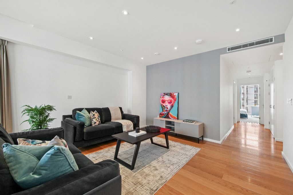 Image 1: Coville Mansions, London, E20 1FZ