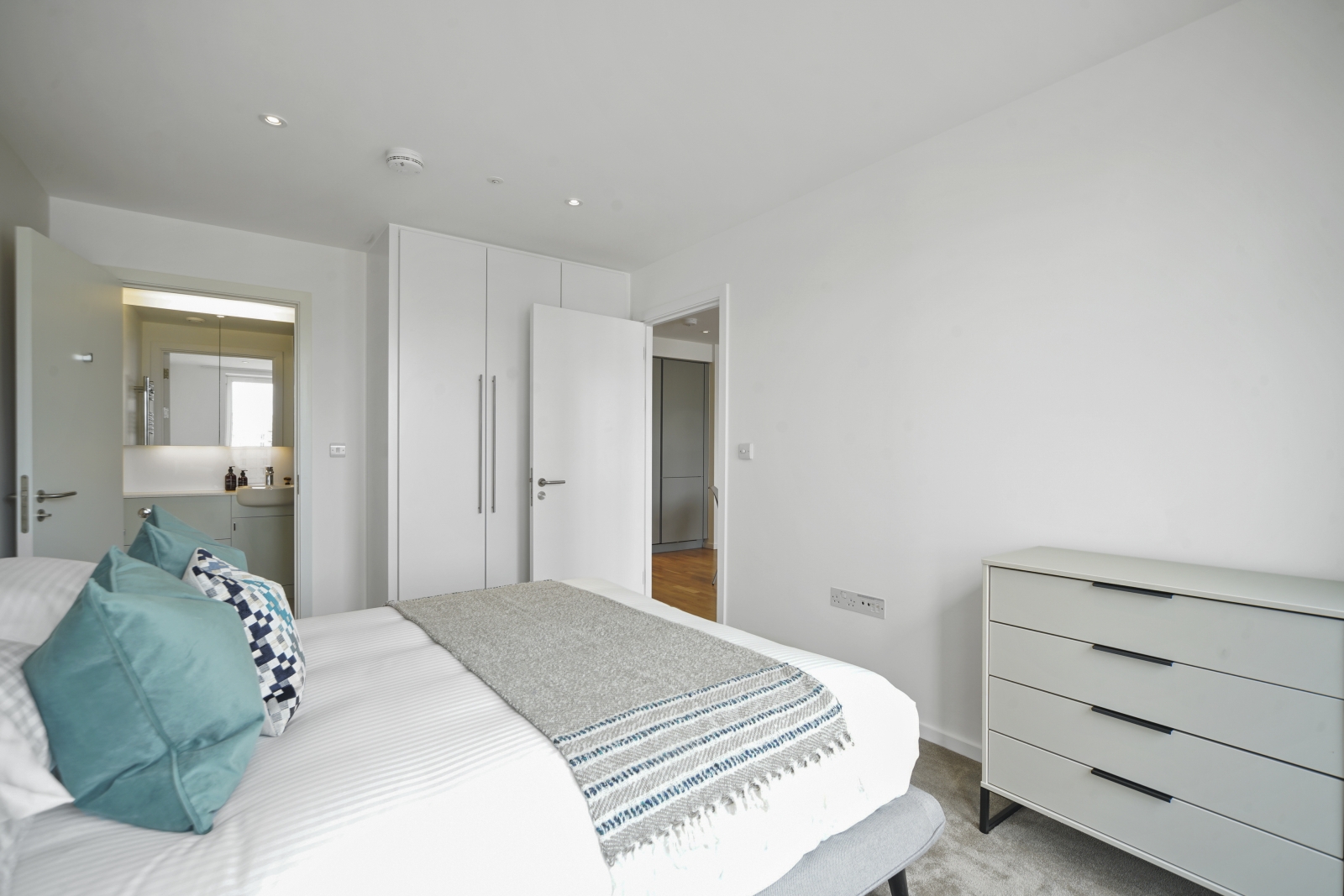 Image 3: Early Rivers House, London, E20 1AJ