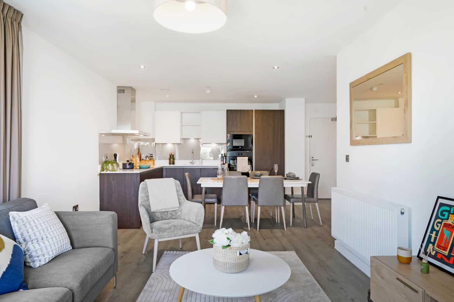 Image 3: Farrier, Manchester, M5 4UY