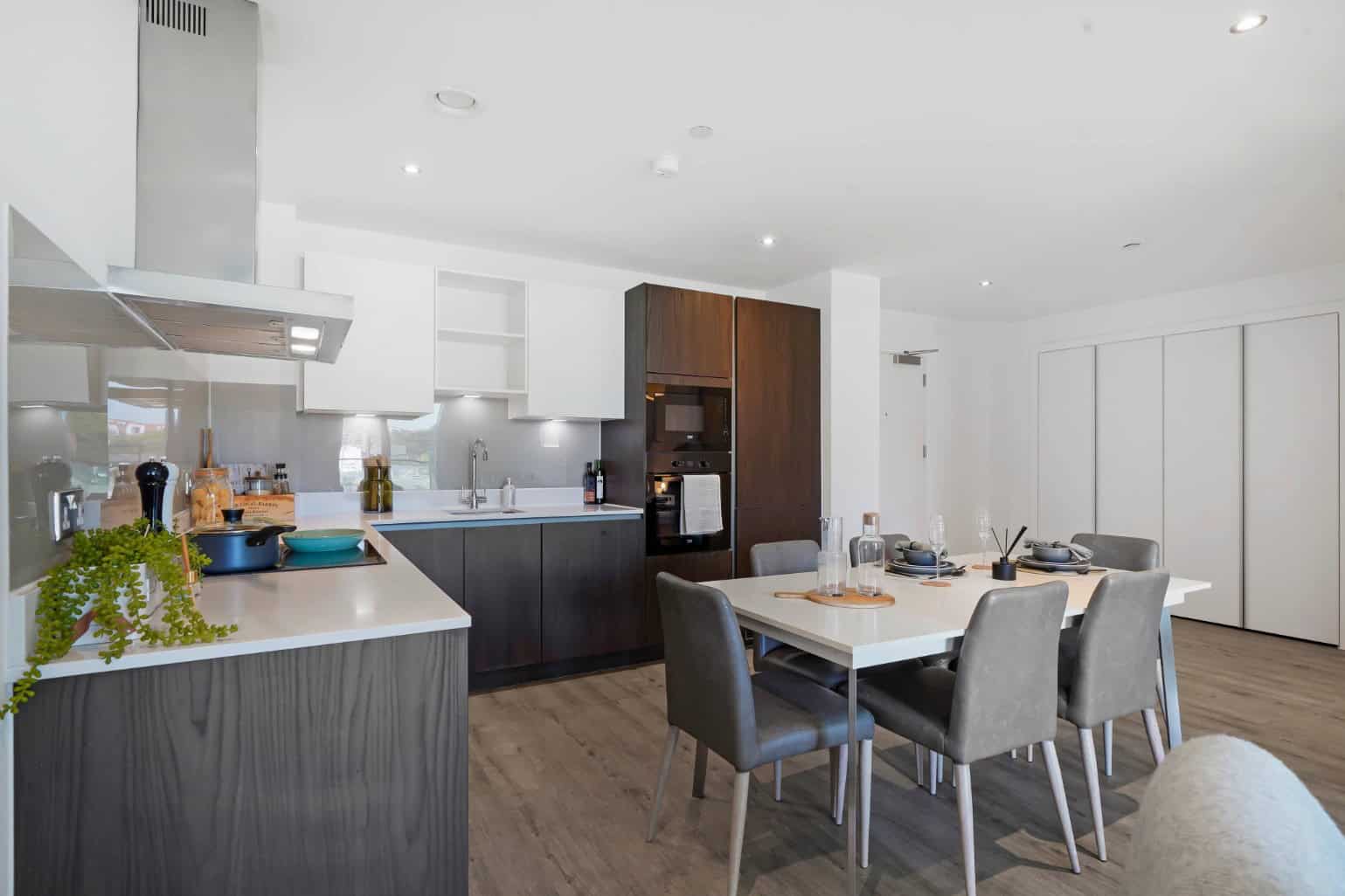 Image 4: Farrier, Manchester, M5 4UY