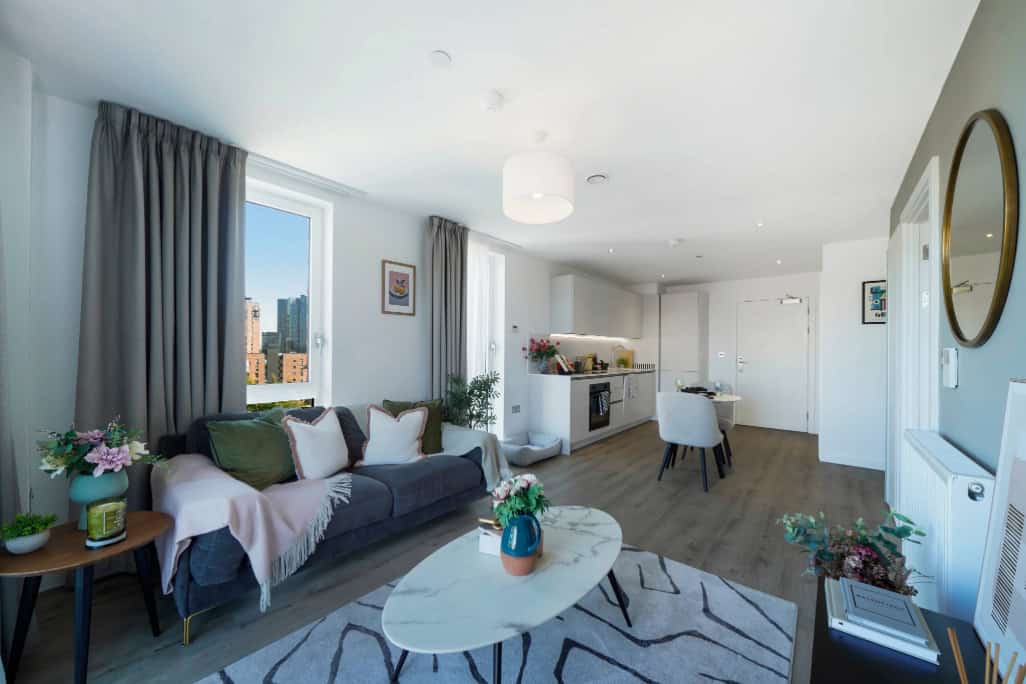 Image 2: Farrier, Manchester, M5 4UY