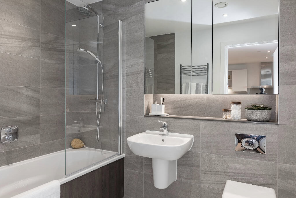 Image 7: Farrier, Manchester, M5 4UY