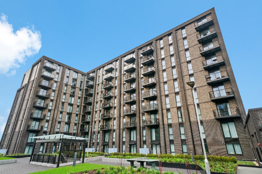 Image 10: Hearth, Manchester, M5 4RN