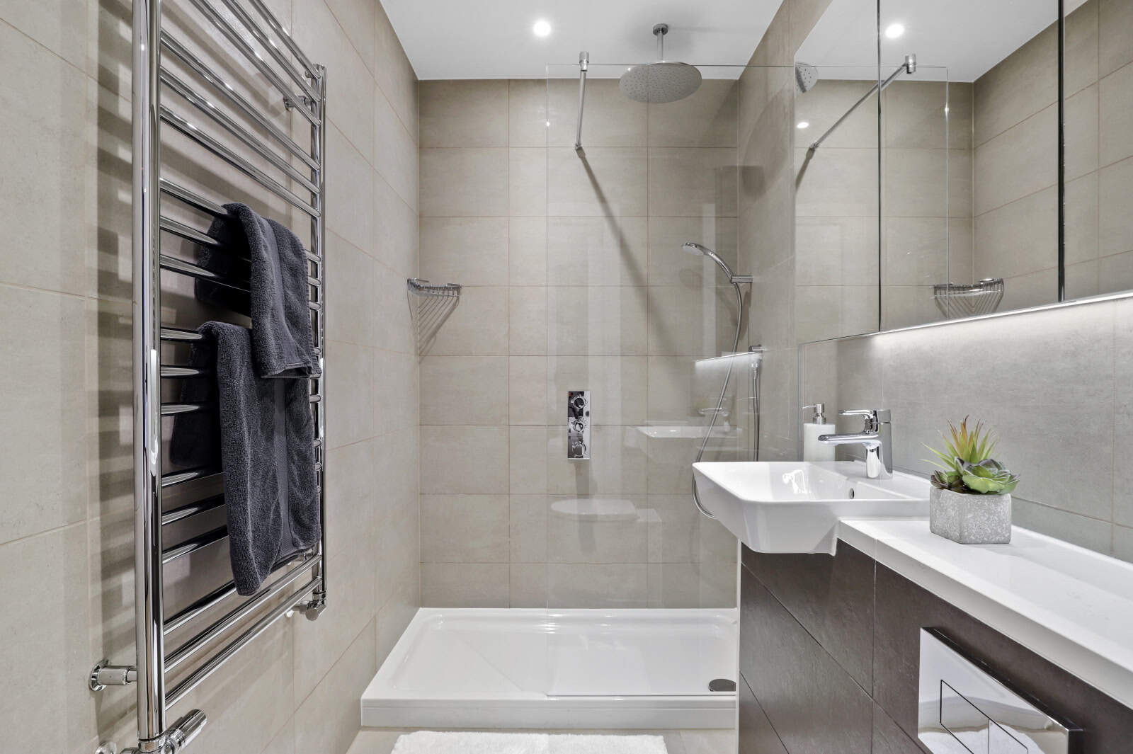 Image 11: Insignia Point, London, E20 1JH