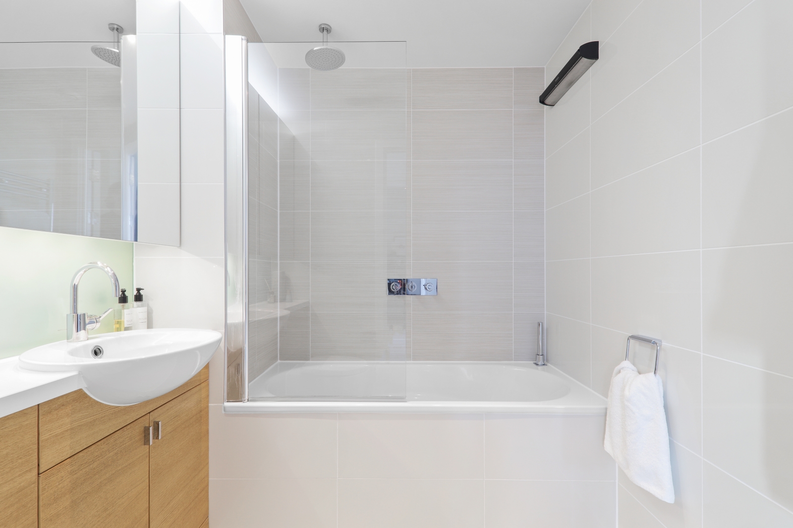 Image 11: Manna House, London, E20 1DL