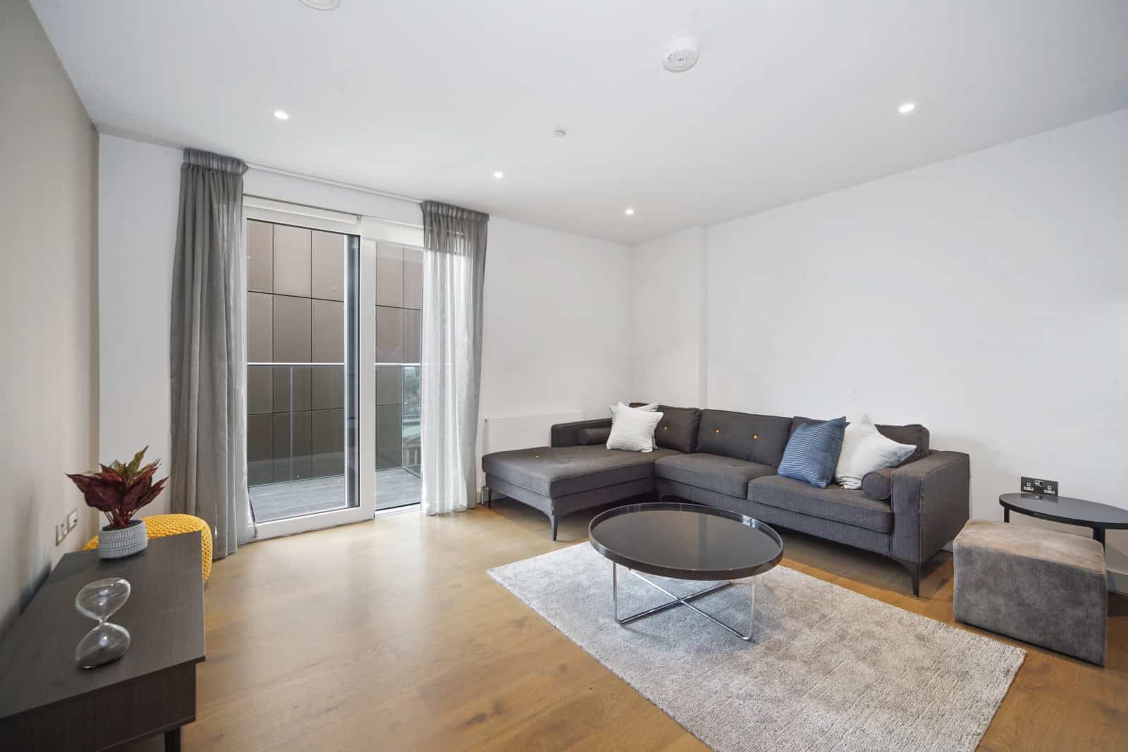 Image 8: Mawes House, London, SE17 1EQ