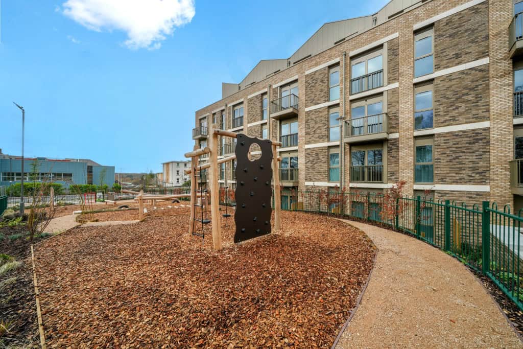 Image 10: The Oakgate, Surrey, KT22 7RZ