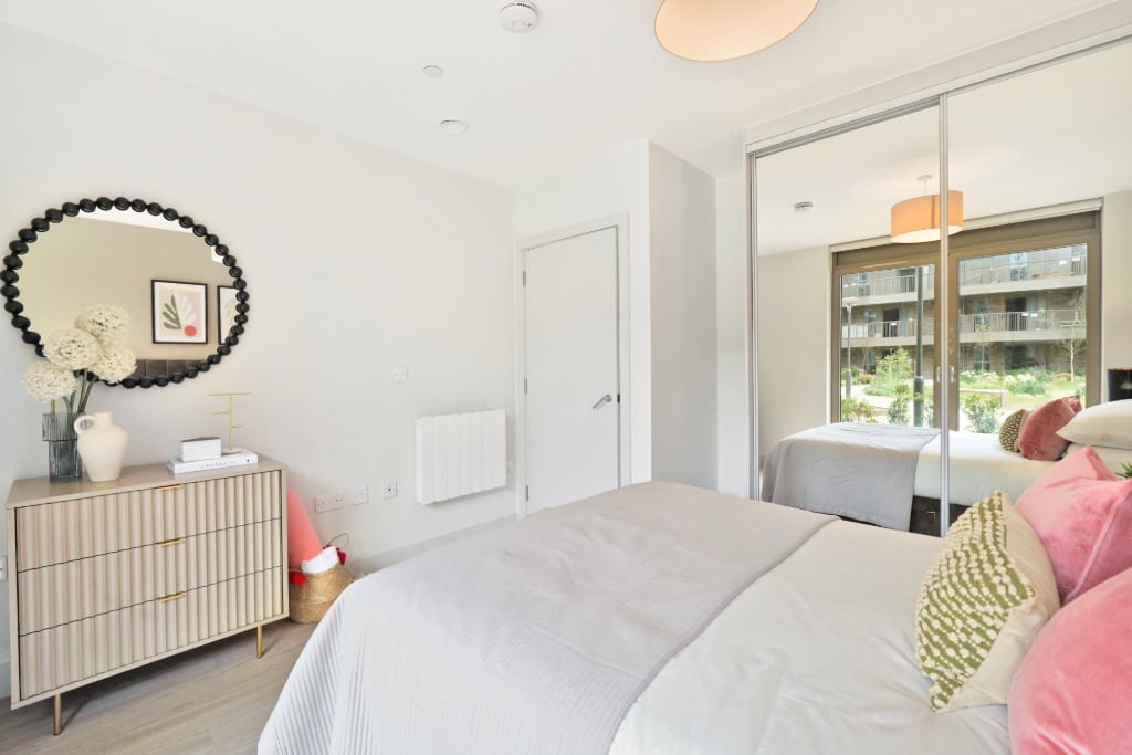 Image 1: The Oakgate, Surrey, KT22 7RZ