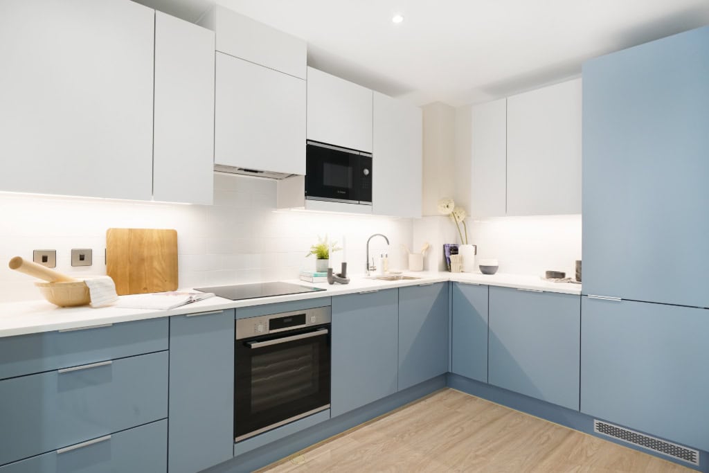 Image 2: The Oakgate, Surrey, KT22 7RZ