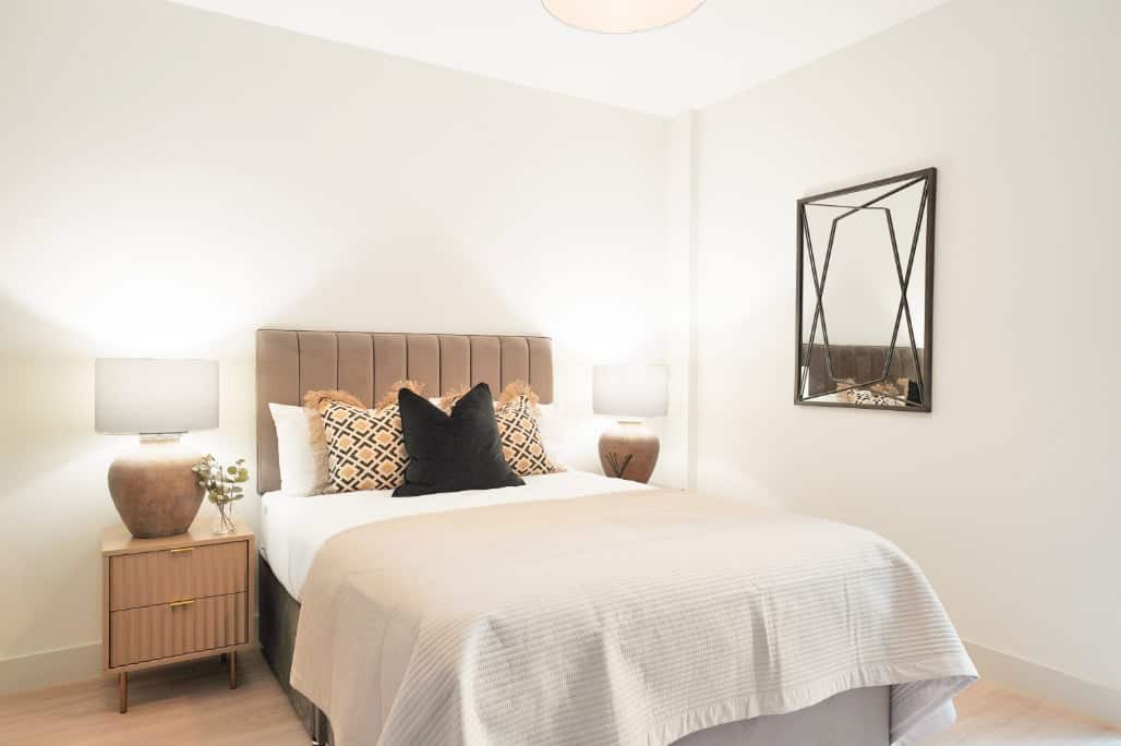 Image 9: The Oakgate, Surrey, KT22 7RZ