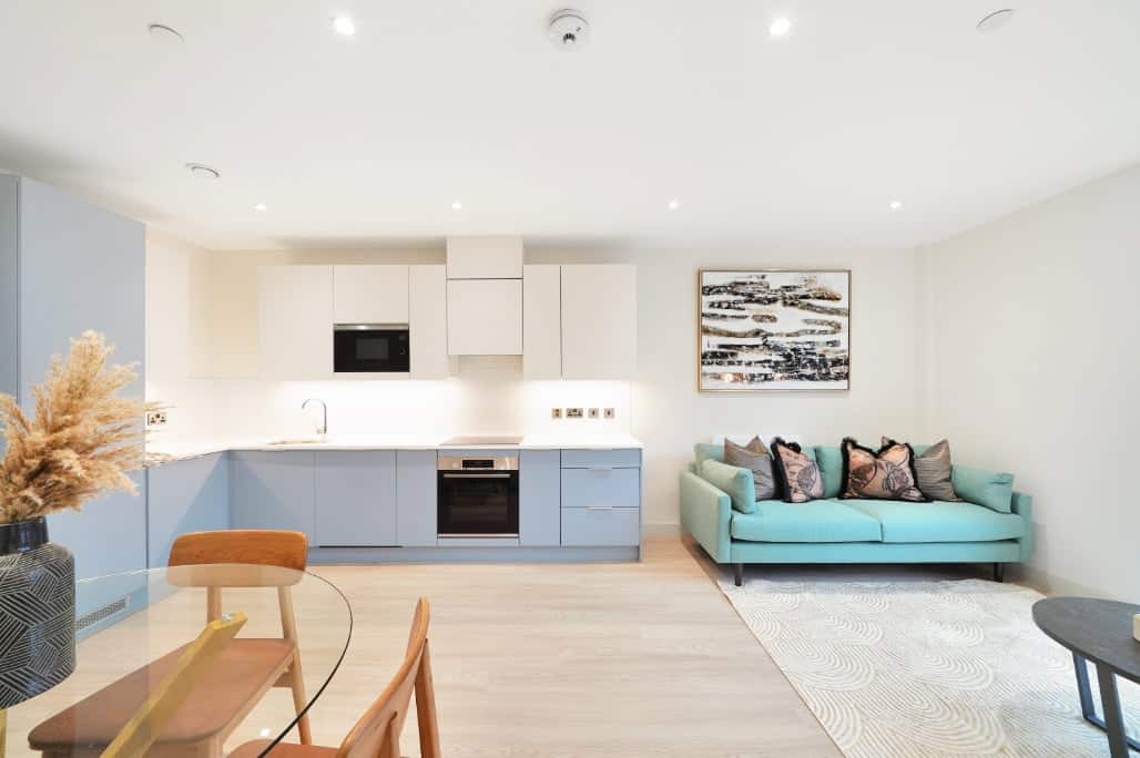 Image 10: The Oakgate, Surrey, KT22 7RZ