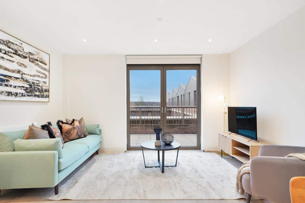 Image 15: The Oakgate, Surrey, KT22 7RZ