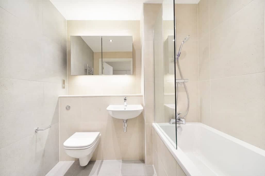 Image 16: The Oakgate, Surrey, KT22 7RZ