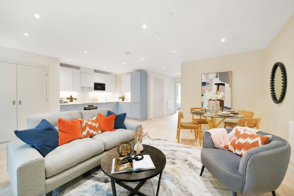 Image 12: The Oakgate, Surrey, KT22 7RZ