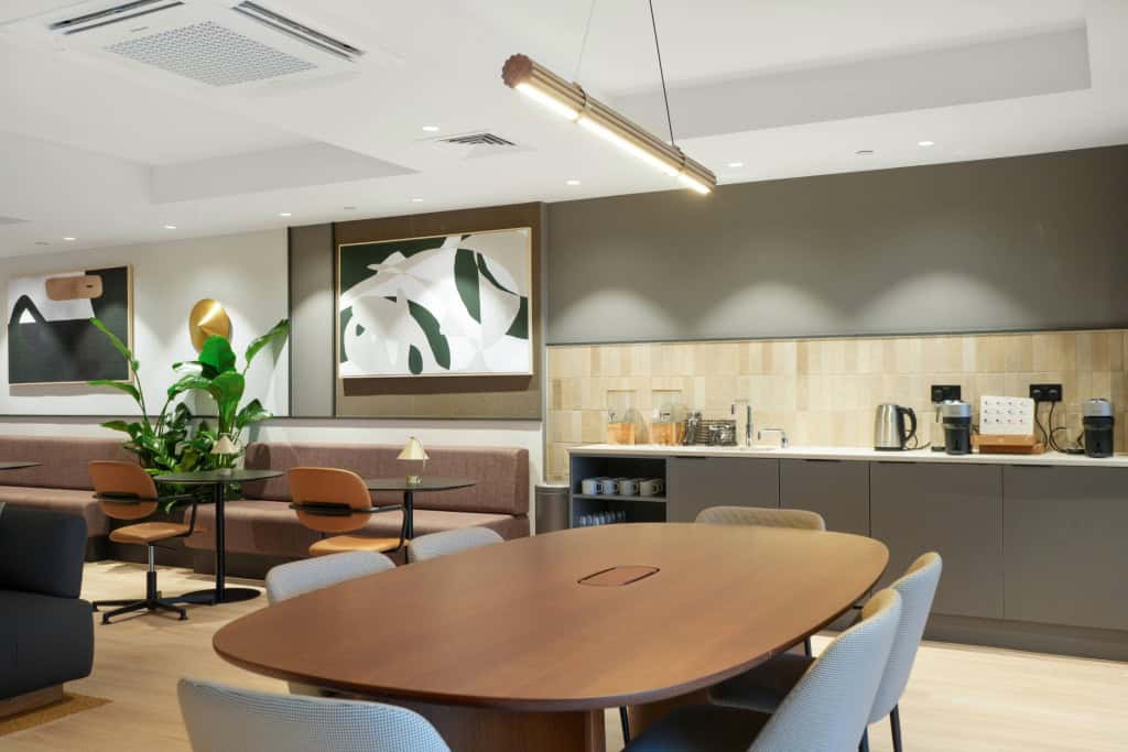 Image 6: The Oakgate, Surrey, KT22 7RZ