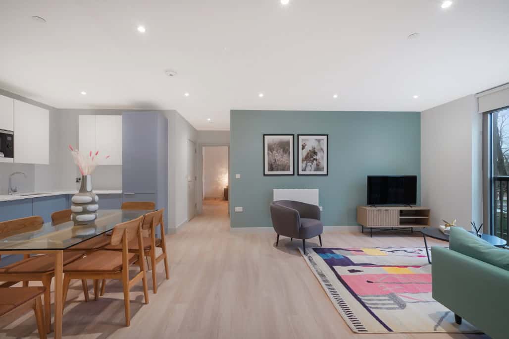 Image 7: The Oakgate, Surrey, KT22 7RZ