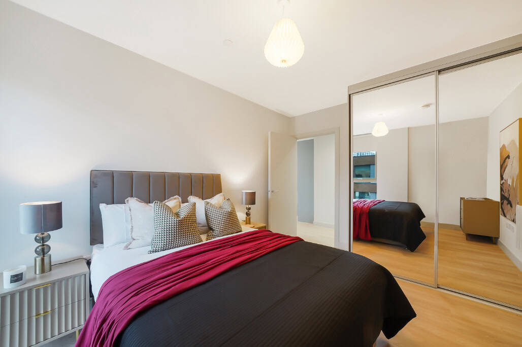 Image 6: The Oakgate, Surrey, KT22 7RZ