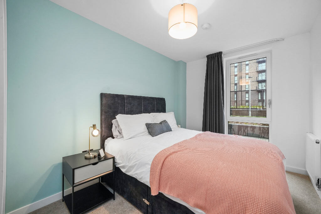 Image 4: Potters, Manchester, M5 4RG